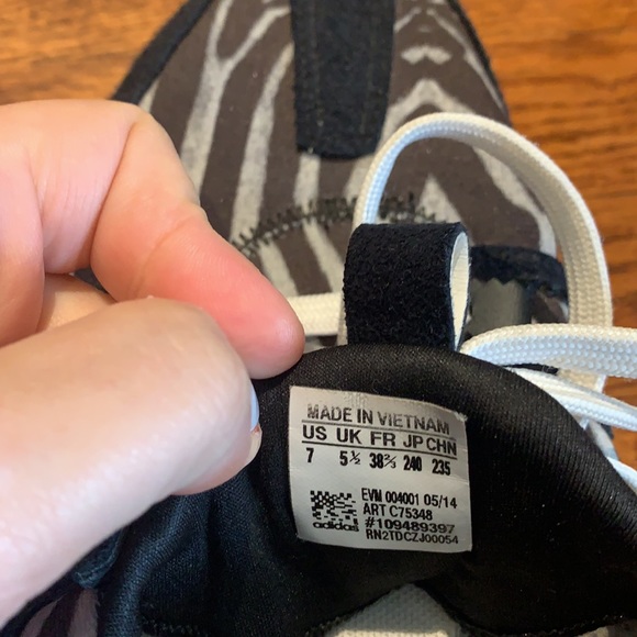 Adidas SL loop in zebra - Picture 7 of 8